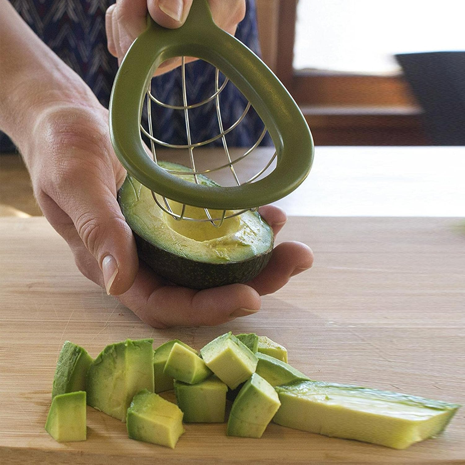 Avocado Cutter,Stainless Steel Avocado Cube Maker,Cuber Dicer Tool, Fruit Avocado Slicer, Kitchen Gadgets Tool,One Size Dicing Fruit Salad Kitchen Gadget Tool