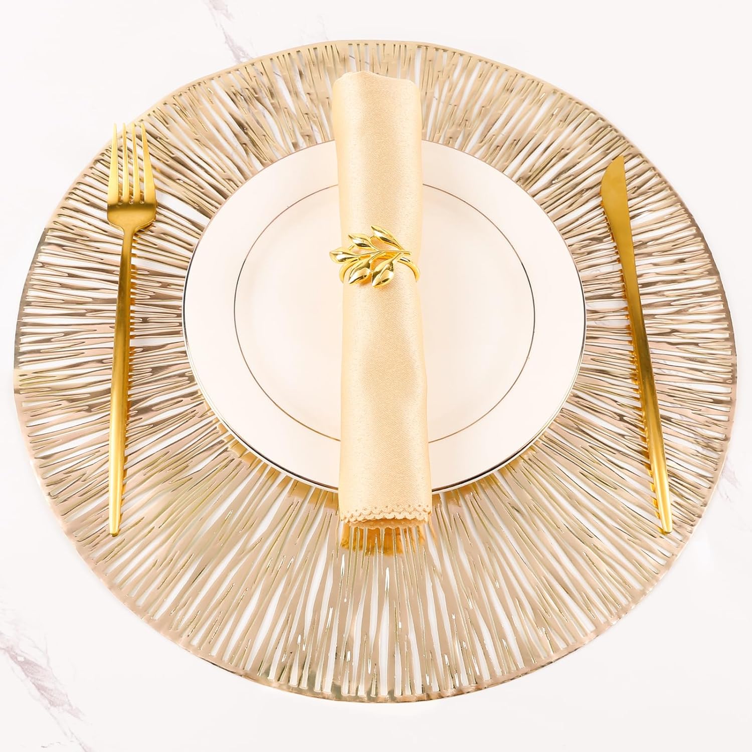 Placemats for Dining Table Set of 6 Round Hollow Out Table Mats Pressed Metallic Vinyl Plastic Place Mats Table Decoration for Holiday Wedding Accent Centerpiece(Gold Radial Circle)