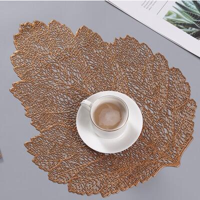 Leaves Placemats Set of 6, 15 Inch Metallic Vinyl Christmas Festival Lunch Mats Leaf Holiday Party Restaurant Home Table Decoration, Gold