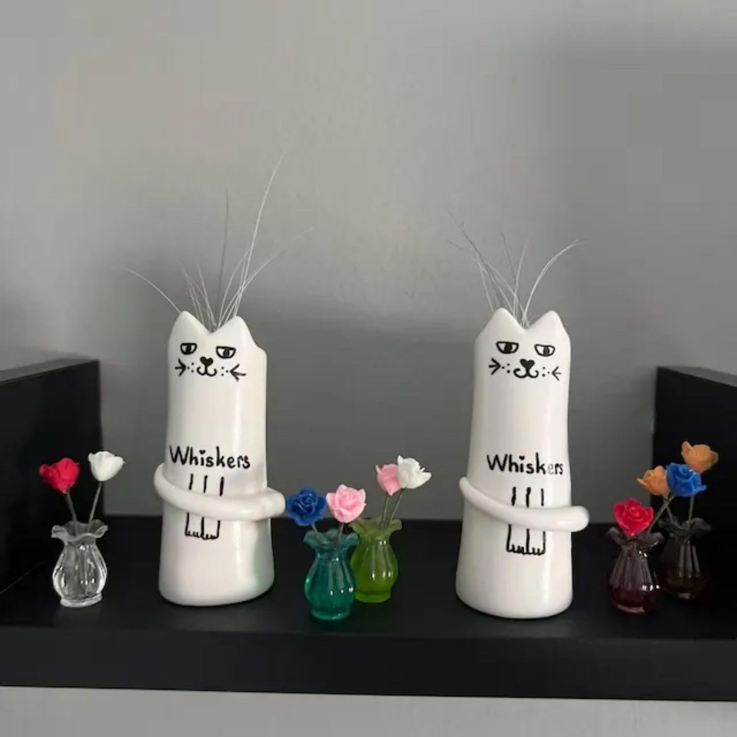 Cat Tiny Vase, Mini Handmade Whiskers Vase, Unique Handpainted Vase Decor, Cat Tiny Modern Vase for Modern Home Decor, Cute Cat Vase Home Decoration, Cat Lover Gift (White,1pc)