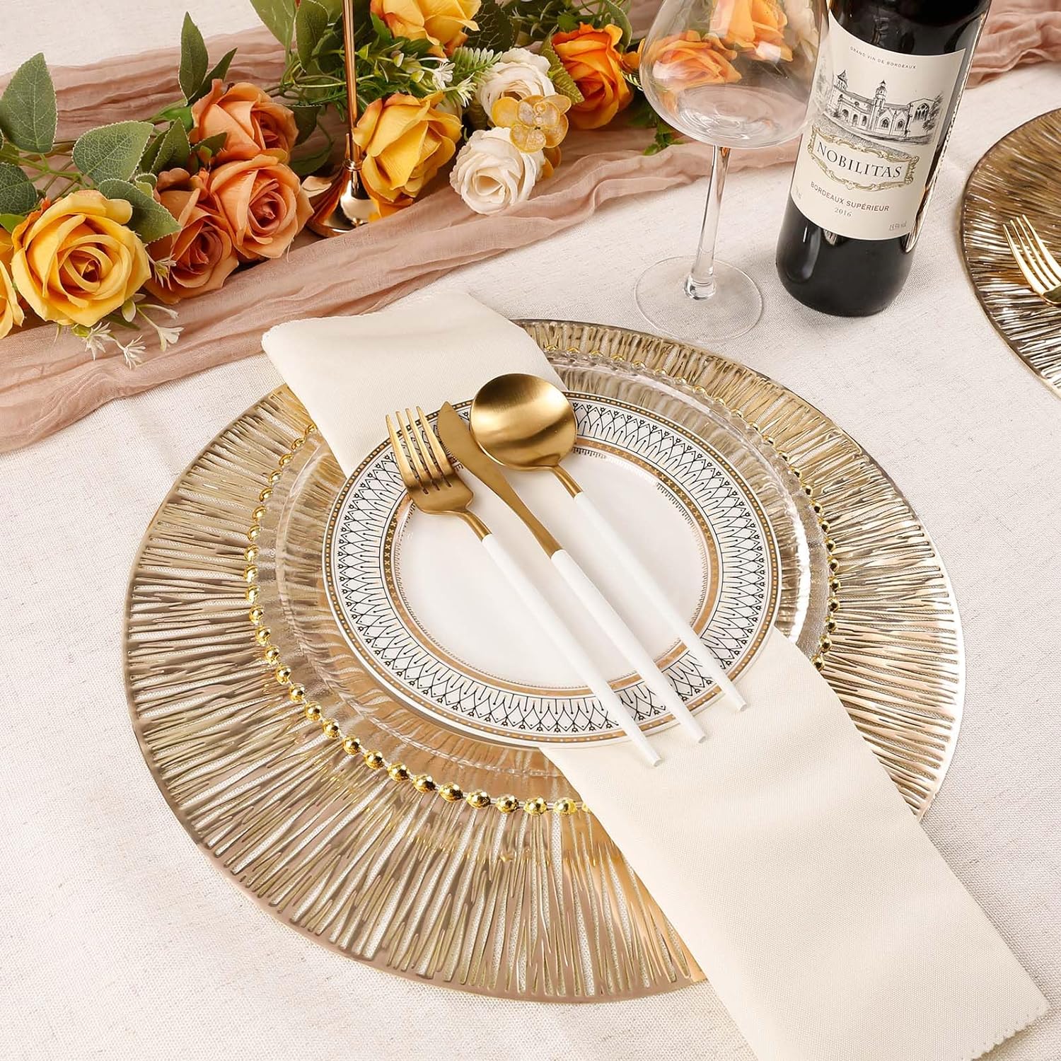 Placemats for Dining Table Set of 6 Round Hollow Out Table Mats Pressed Metallic Vinyl Plastic Place Mats Table Decoration for Holiday Wedding Accent Centerpiece(Gold Radial Circle)