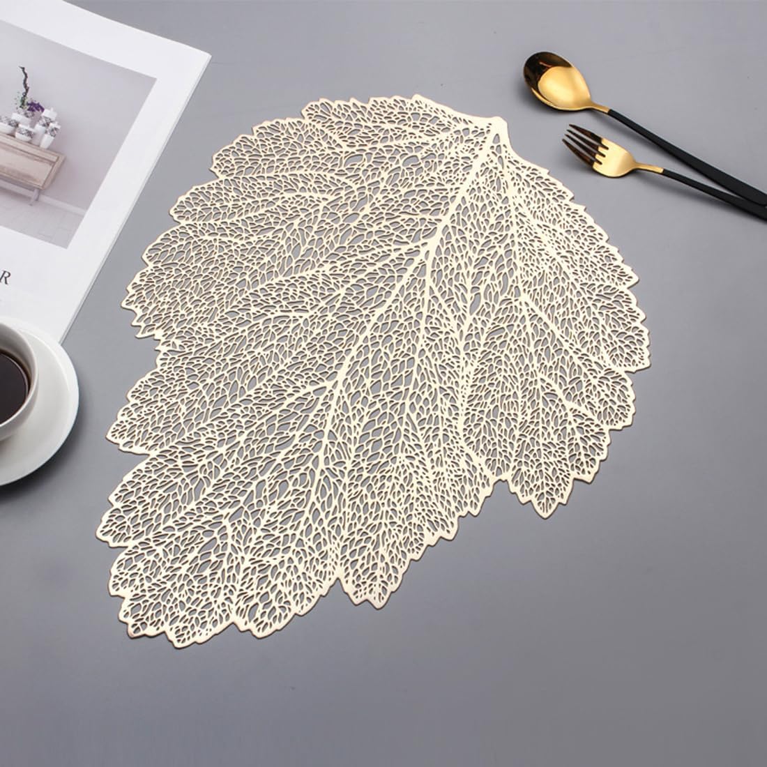 Leaves Placemats Set of 6, 15 Inch Metallic Vinyl Christmas Festival Lunch Mats Leaf Holiday Party Restaurant Home Table Decoration, Gold